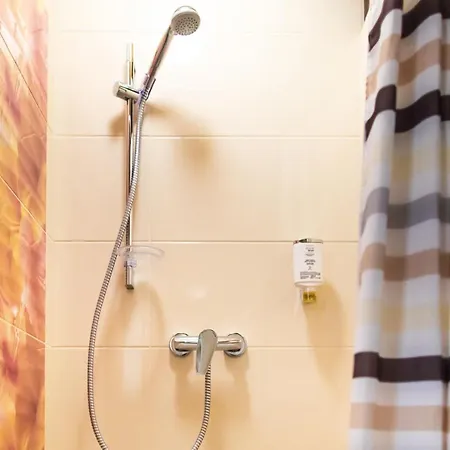 Guest Houses Near Karlsdorf Будинок відпочинку *